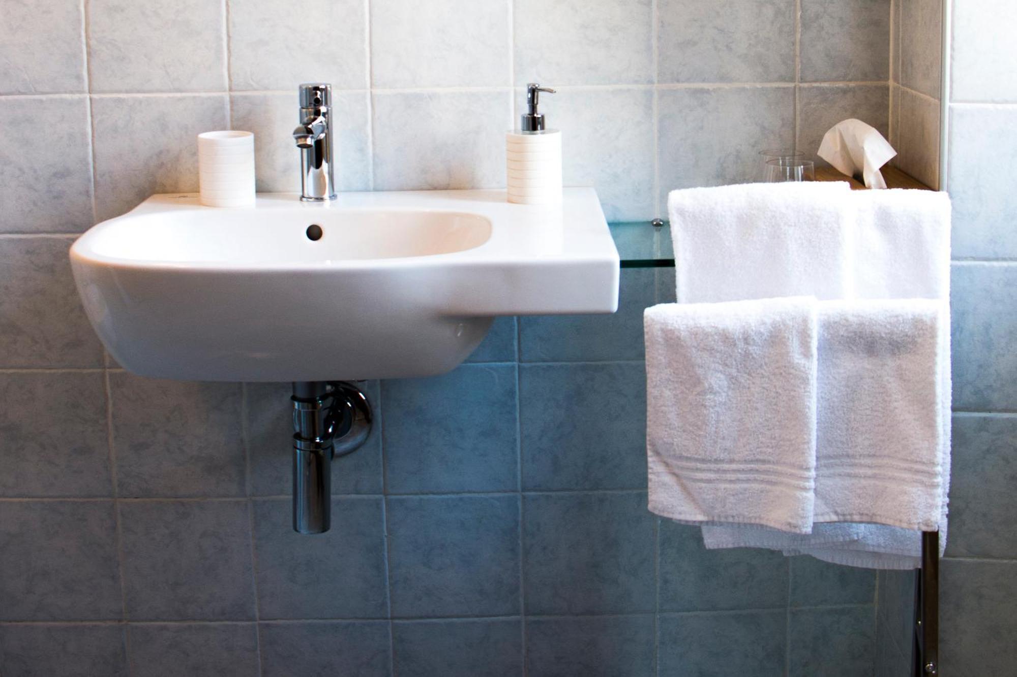 L'Aromatario Bed and Breakfast Neive Buitenkant foto
