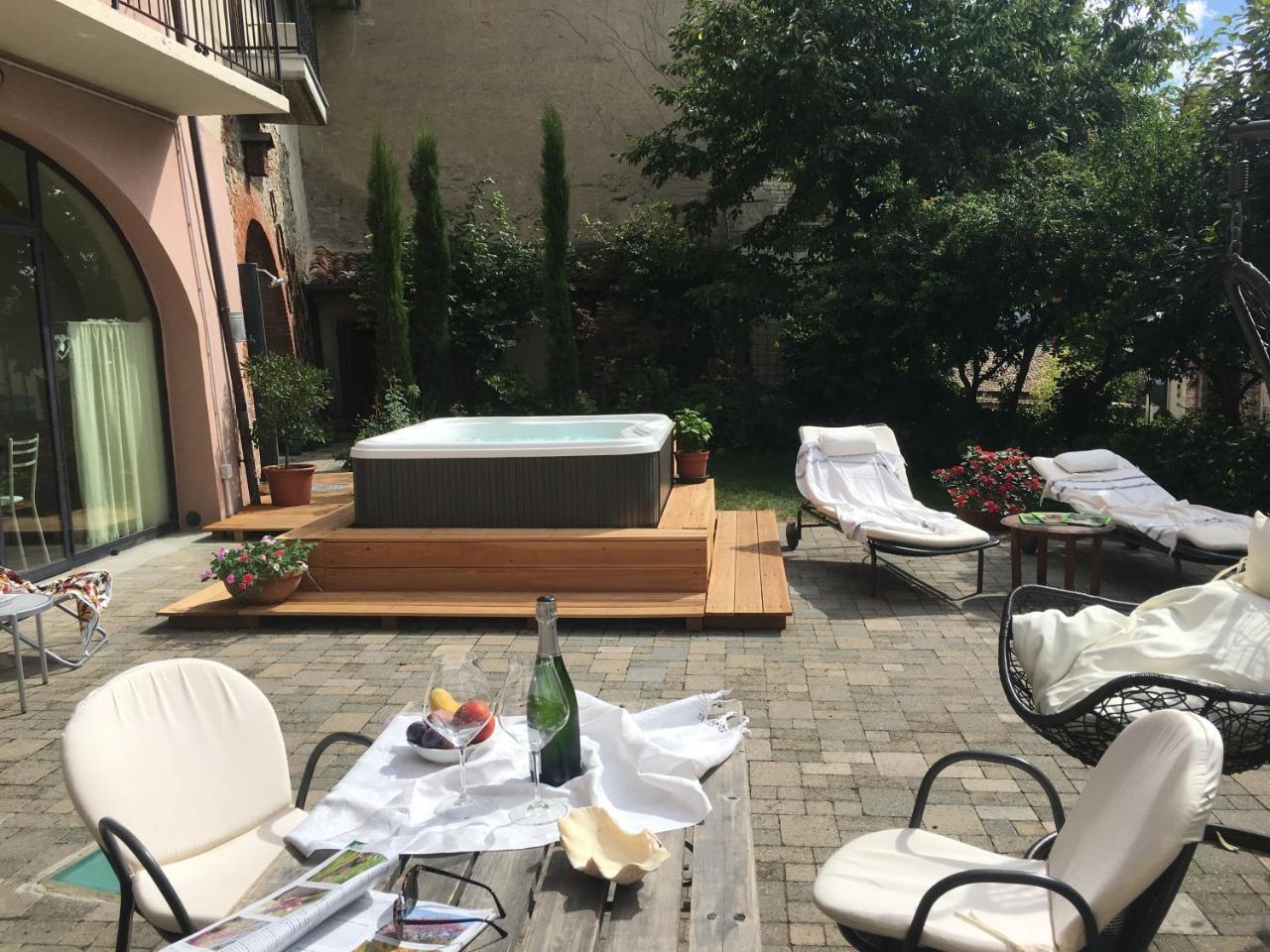 L'Aromatario Bed and Breakfast Neive Buitenkant foto